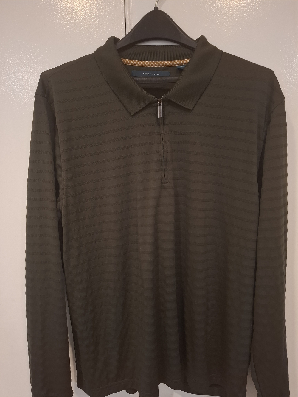 Perry Ellis Olive Green Long-Sleeve Zip Polo with Subtle Stripe